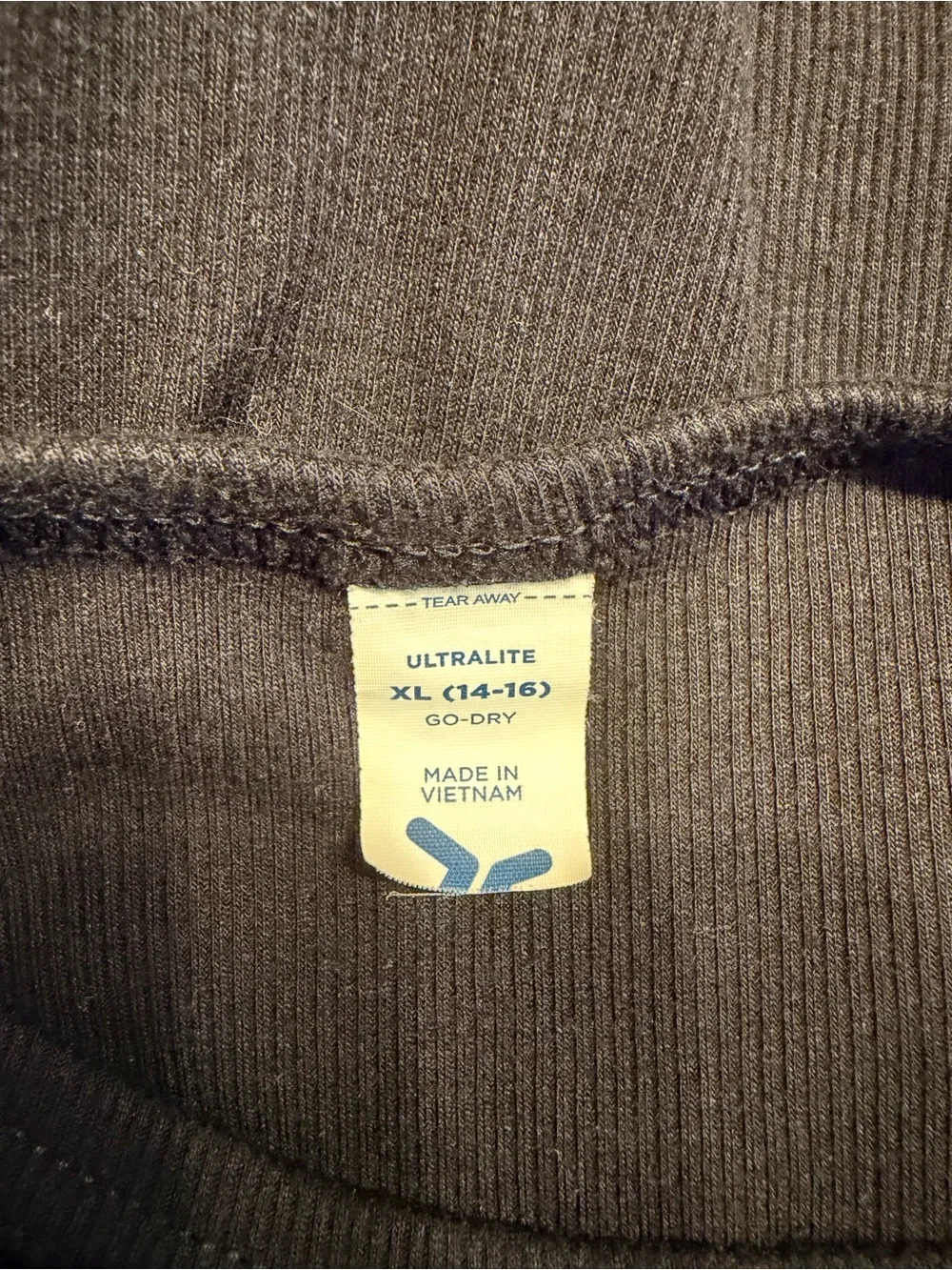 Bundle of Old Navy Active Girls Ultralite Ribbed Long Sleeve Shirts, XL(14-16)